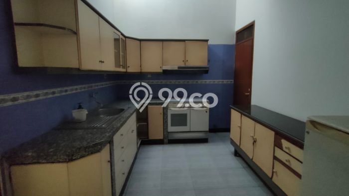 Rumah 3 KT 2 KM LT 206m2m², Luas Bangunan 220m2m² di , Semarang Rumah 3 KT 2 KM LT 206m2m², Luas Bangunan 220m2m² di , Semarang