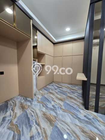 Dijual Rumah Premium dengan Fasilitas Sekitar Lengkap di Semarang Barat, Semarang Dijual Rumah Premium dengan Fasilitas Sekitar Lengkap di Semarang Barat, Semarang
