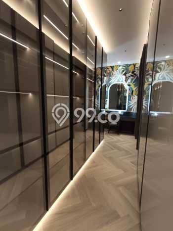 Rumah Elit Modern Siap Huni di Pantai Indah Kapuk Jakarta Utara Rumah Elit Modern Siap Huni di Pantai Indah Kapuk Jakarta Utara
