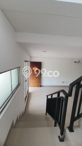 Lokasi terbaik! Rumah siap huni dikontrakkan di Pantai Indah Kapuk 2 LB 100m2 Lokasi terbaik! Rumah siap huni dikontrakkan di Pantai Indah Kapuk 2 LB 100m2