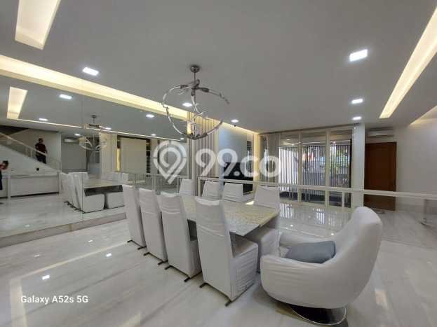 For Sale! Premium House LT 450m2 Desain Modern di Pantai Indah Kapuk For Sale! Premium House LT 450m2 Desain Modern di Pantai Indah Kapuk