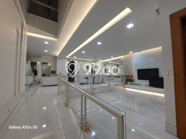 For Sale! Premium House LT 450m2 Desain Modern di Pantai Indah Kapuk For Sale! Premium House LT 450m2 Desain Modern di Pantai Indah Kapuk