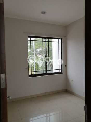Rumah area Green Lake City, Area Asri, 2 KM Rumah area Green Lake City, Area Asri, 2 KM