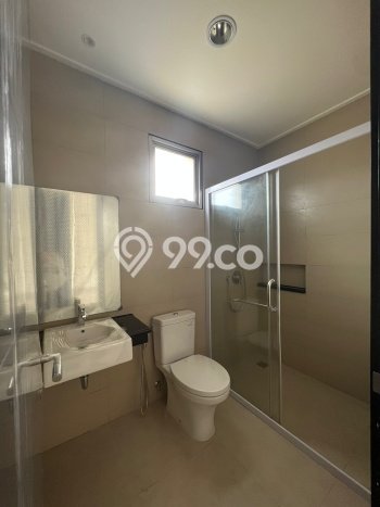Rumah Premium di Pantai Indah Kapuk, 4 KM, Lingkungan Tenang, Luas 150m² LB 200m² Rumah Premium di Pantai Indah Kapuk, 4 KM, Lingkungan Tenang, Luas 150m² LB 200m²