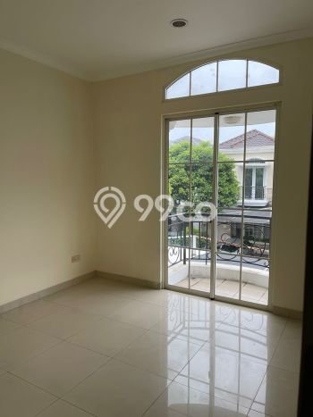 UNIT SPESIAL! Rumah area Green Lake City, 3 KT, Dekat Pusat Kota, Luas 90m² Bangunan 120m² UNIT SPESIAL! Rumah area Green Lake City, 3 KT, Dekat Pusat Kota, Luas 90m² Bangunan 120m²