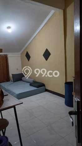 For Sale Rumah 4 Kamar Lokasi Ideal Bagus dan Strategis di Tangerang For Sale Rumah 4 Kamar Lokasi Ideal Bagus dan Strategis di Tangerang