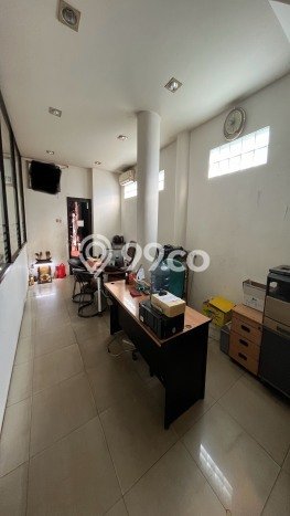 Gudang Bagus Dijual LB 480m2 Lokasi Strategis Jakarta Barat Area Cocok untuk Bisnis Gudang Bagus Dijual LB 480m2 Lokasi Strategis Jakarta Barat Area Cocok untuk Bisnis