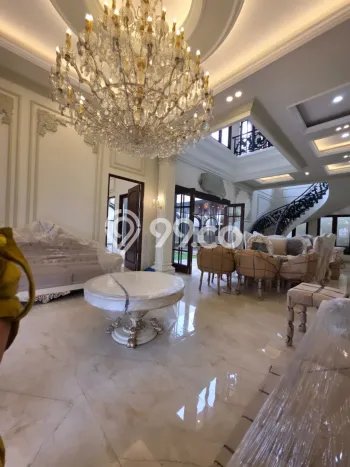 Siap Huni Rumah Mewah 6 Kamar di Sukma Jaya Dekat ke Mana Saja Siap Huni Rumah Mewah 6 Kamar di Sukma Jaya Dekat ke Mana Saja