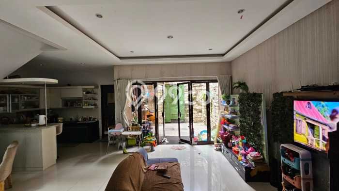 Rumah Modern 3 KT di Geger Kalong Bandung Semi Furnished Rumah Modern 3 KT di Geger Kalong Bandung Semi Furnished