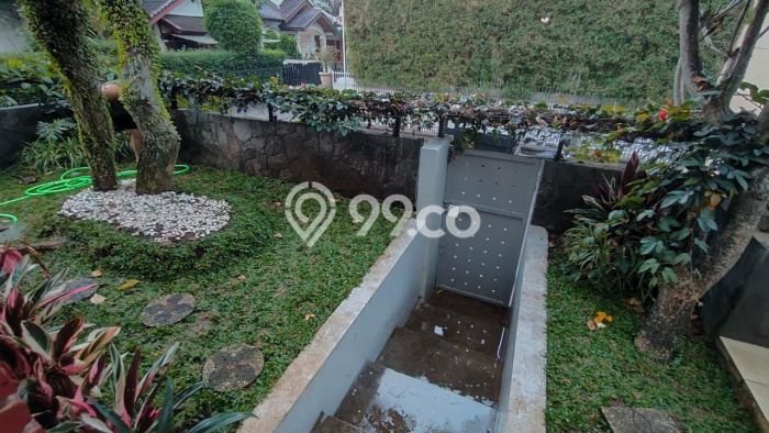 Rumah Luxury Modern Tanpa Renovasi di Cigadung Bandung Rumah Luxury Modern Tanpa Renovasi di Cigadung Bandung