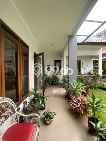 Rumah Modern 5 KT di Geger Kalong Bandung Semi Furnished Rumah Modern 5 KT di Geger Kalong Bandung Semi Furnished