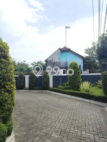 Rumah Eksklusif Siap Huni LT 420m2 di Jatinangor, Sumedang Rumah Eksklusif Siap Huni LT 420m2 di Jatinangor, Sumedang