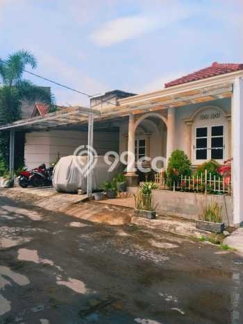 Dijual Rumah 3 Kamar Lokasi Ideal Nyaman dan Strategis di Tarogong Kidul Dijual Rumah 3 Kamar Lokasi Ideal Nyaman dan Strategis di Tarogong Kidul
