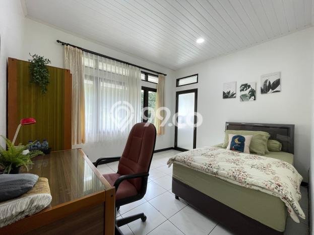 PENAWARAN EKSKLUSIF! Rumah kawasan Ciumbuleuit, 5 KT, Area Premium, Luas 530m² Bangunan 350m² PENAWARAN EKSKLUSIF! Rumah kawasan Ciumbuleuit, 5 KT, Area Premium, Luas 530m² Bangunan 350m²