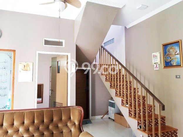 SPECIAL OFFER! Rumah area Buah Batu, 4 KT, Lingkungan Strategis, LT 244m² Bangunan 320m² SPECIAL OFFER! Rumah area Buah Batu, 4 KT, Lingkungan Strategis, LT 244m² Bangunan 320m²