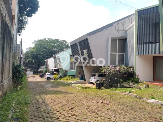 Rumah Disewakan Bandung LT 108m2 LB 160m2 Area Cigadung Rumah Disewakan Bandung LT 108m2 LB 160m2 Area Cigadung