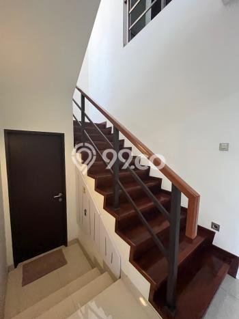Jual Rumah Mewah Elegan Dengan View Cantik di Cigadung, Bandung Jual Rumah Mewah Elegan Dengan View Cantik di Cigadung, Bandung