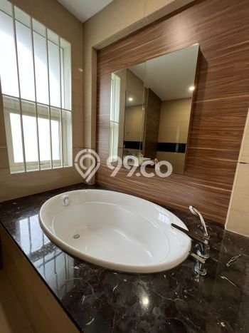 Dijual Rumah Luas Megah Dengan View Eksklusif di Setra Sari, Bandung Dijual Rumah Luas Megah Dengan View Eksklusif di Setra Sari, Bandung