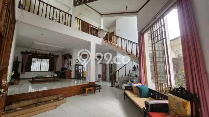 Rumah Elit Modern Siap Huni di Cikutra Bandung Rumah Elit Modern Siap Huni di Cikutra Bandung