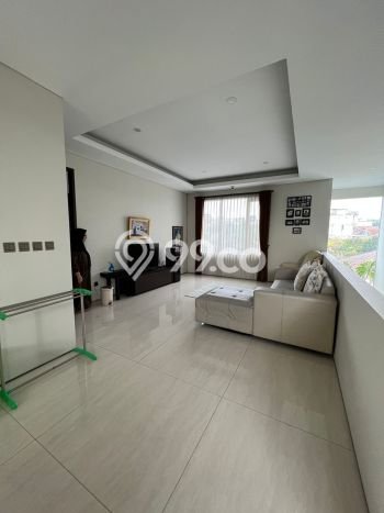 Dijual Rumah Luas Megah Dengan View Eksklusif di Setra Sari, Bandung Dijual Rumah Luas Megah Dengan View Eksklusif di Setra Sari, Bandung
