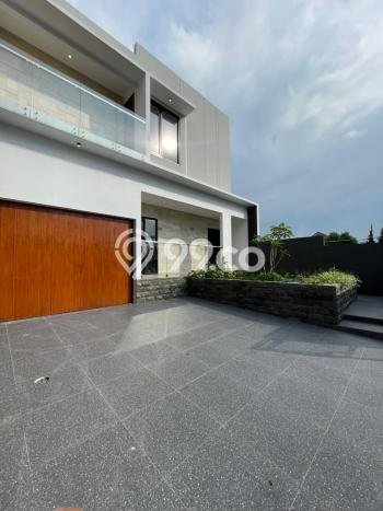 Ready to Use! Premium House LT 200m2 Desain Elegan di Bandung Kota Ready to Use! Premium House LT 200m2 Desain Elegan di Bandung Kota