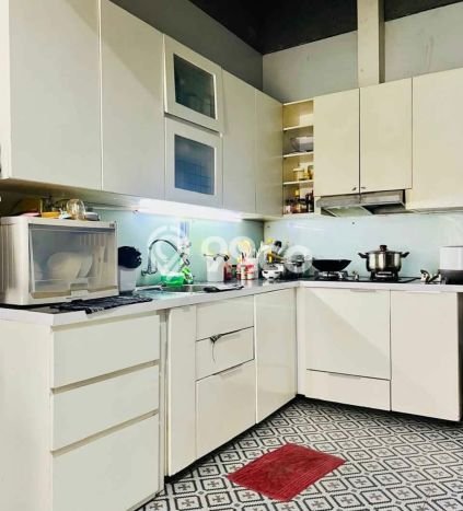 Rumah lokasi , Bandung, Luas 390m2m² Bangunan 220m2m² Rumah lokasi , Bandung, Luas 390m2m² Bangunan 220m2m²