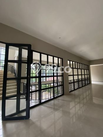 FOR SALE! Ruko di Coblong Bandung, LT 1040m2, LB 800m2 FOR SALE! Ruko di Coblong Bandung, LT 1040m2, LB 800m2