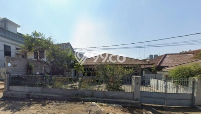 For Sale! Premium House LT 1210m2 Desain Modern di Pajajaran For Sale! Premium House LT 1210m2 Desain Modern di Pajajaran
