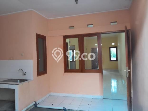 SPECIAL OFFER! Rumah area Antapani, 3 KM, Area Strategis, Luas 180m² LB 240m² SPECIAL OFFER! Rumah area Antapani, 3 KM, Area Strategis, Luas 180m² LB 240m²