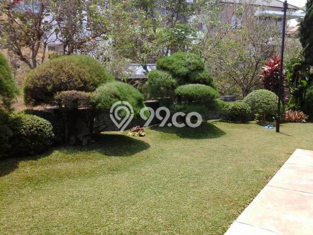 For Sale! Premium House LT 577m2 Desain Elegan di Dago Pakar For Sale! Premium House LT 577m2 Desain Elegan di Dago Pakar