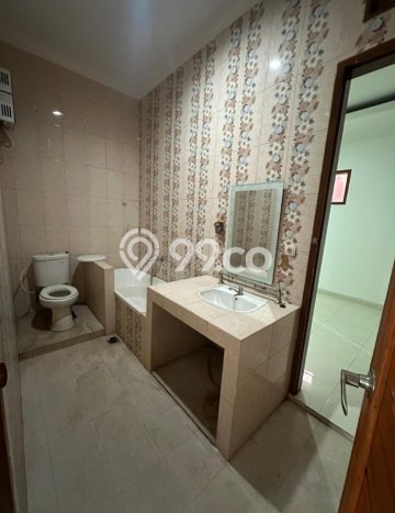 Dijual Cepat Rumah Favorit Siap Huni LB 209m2 di Cimahi Utara, Cimahi Dijual Cepat Rumah Favorit Siap Huni LB 209m2 di Cimahi Utara, Cimahi