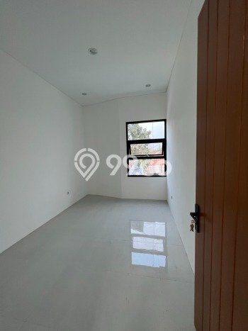 Rumah sewa siap huni 5 Kamar Tidur di Sukaluyu, Bandung Rumah sewa siap huni 5 Kamar Tidur di Sukaluyu, Bandung