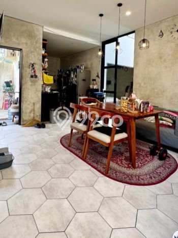Dijual Rumah Eksklusif 3 KT di Geger Kalong, Bandung Dijual Rumah Eksklusif 3 KT di Geger Kalong, Bandung