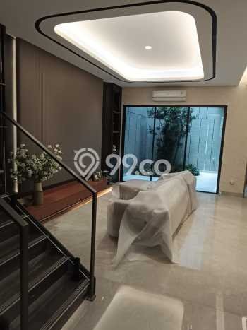 Jual Rumah Luas Megah Dengan View Cantik di Pantai Indah Kapuk, Jakarta Utara Jual Rumah Luas Megah Dengan View Cantik di Pantai Indah Kapuk, Jakarta Utara