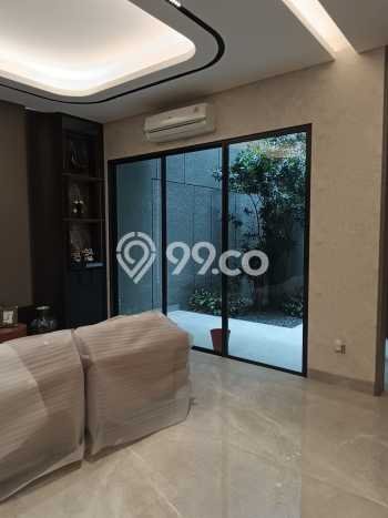 Jual Rumah Luas Megah Dengan View Cantik di Pantai Indah Kapuk, Jakarta Utara Jual Rumah Luas Megah Dengan View Cantik di Pantai Indah Kapuk, Jakarta Utara