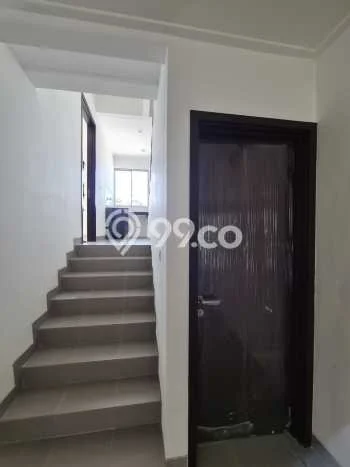 Rumah Luxury Modern Tanpa Renovasi di Pantai Indah Kapuk Jakarta Utara Rumah Luxury Modern Tanpa Renovasi di Pantai Indah Kapuk Jakarta Utara