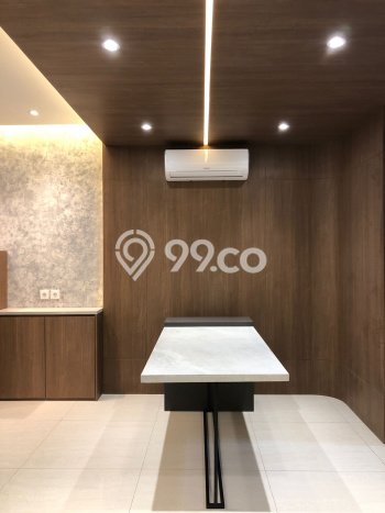 Rumah Elit Modern Tanpa Renovasi di Pantai Indah Kapuk Jakarta Utara Rumah Elit Modern Tanpa Renovasi di Pantai Indah Kapuk Jakarta Utara