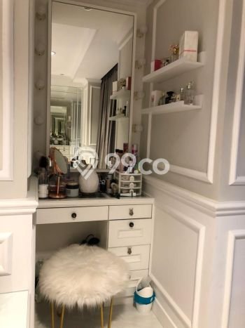 HOT DEAL! Apartemen di Kemayoran, 1 KM, Luas 73m², Area Premium, Pemandangan Indah HOT DEAL! Apartemen di Kemayoran, 1 KM, Luas 73m², Area Premium, Pemandangan Indah