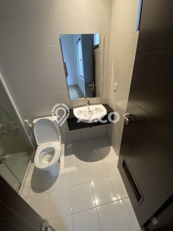 Rumah Luxury Modern Siap Huni di Pantai Indah Kapuk Jakarta Utara Rumah Luxury Modern Siap Huni di Pantai Indah Kapuk Jakarta Utara