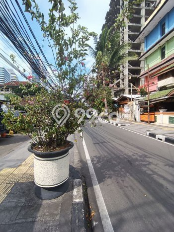 Unit Komersial Dijual di Menteng Jakarta Pusat Luas Bangunan 300m2 Unit Komersial Dijual di Menteng Jakarta Pusat Luas Bangunan 300m2