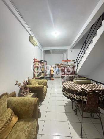 Ruko paling strategis disewakan di Menteng Jakarta Pusat Ruko paling strategis disewakan di Menteng Jakarta Pusat