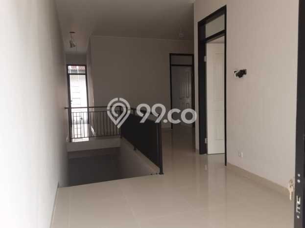 Dijual Hunian Rumah Nyaman 5 KT di Cihanjuang, Bandung Dijual Hunian Rumah Nyaman 5 KT di Cihanjuang, Bandung