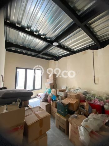 Ready to Use! Premium House LT 166m2 Desain Modern di sudirman Ready to Use! Premium House LT 166m2 Desain Modern di sudirman
