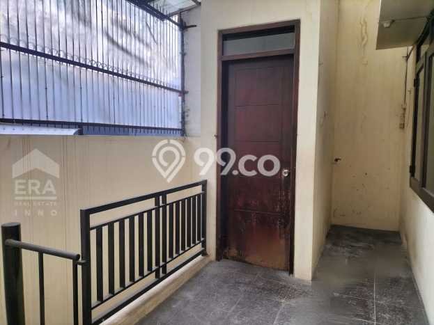 Rumah Elit LB 246m2 Siap Huni Desain Elegan di Mekar Wangi, Bandung Rumah Elit LB 246m2 Siap Huni Desain Elegan di Mekar Wangi, Bandung
