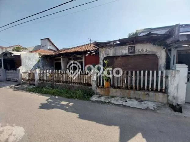 Rumah Luas Asri 3 KT Siap Pakai di Kopo Permai Bandung Rumah Luas Asri 3 KT Siap Pakai di Kopo Permai Bandung