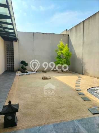 Rumah Luxury Modern Siap Huni di Mekar Wangi Bandung Rumah Luxury Modern Siap Huni di Mekar Wangi Bandung