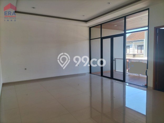 Rumah Mewah LB 300m2 Siap Pakai Desain Elegan di Mekar Wangi, Bandung Rumah Mewah LB 300m2 Siap Pakai Desain Elegan di Mekar Wangi, Bandung