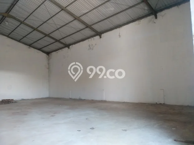 Disewakan Gudang komersial di Biring Kanaya luas bangunan 330m2 Disewakan Gudang komersial di Biring Kanaya luas bangunan 330m2