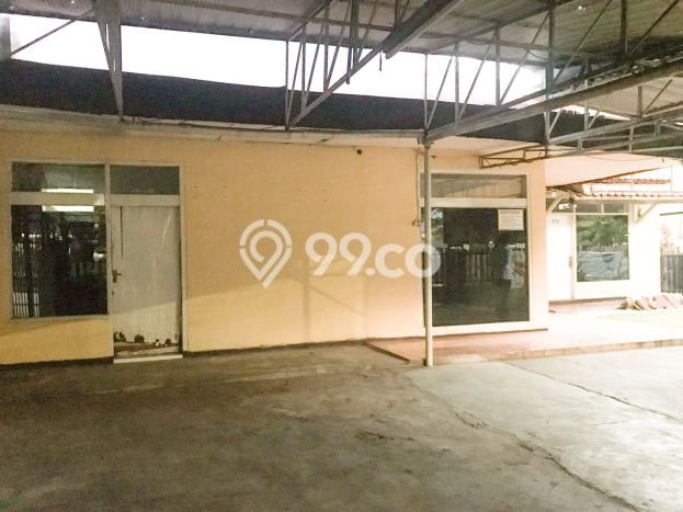 Komersial untuk Disewa di Pusat Bandung Luas Bangunan 110m2 Komersial untuk Disewa di Pusat Bandung Luas Bangunan 110m2