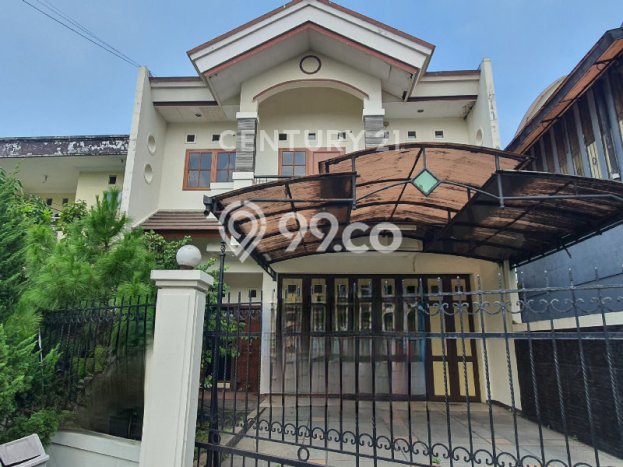 Lokasi terbaik! Rumah siap pakai disewakan di Batununggal LB 300m2 Lokasi terbaik! Rumah siap pakai disewakan di Batununggal LB 300m2